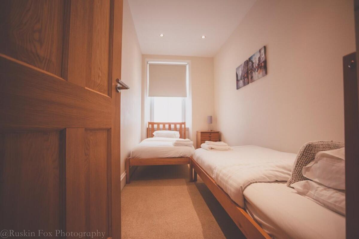 Apartment B Абердин Экстерьер фото
